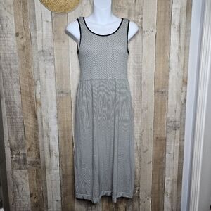 Lark & Grey Pullover Sleeveless Midi Dress Black Stripe Tank Seamless Stretchy